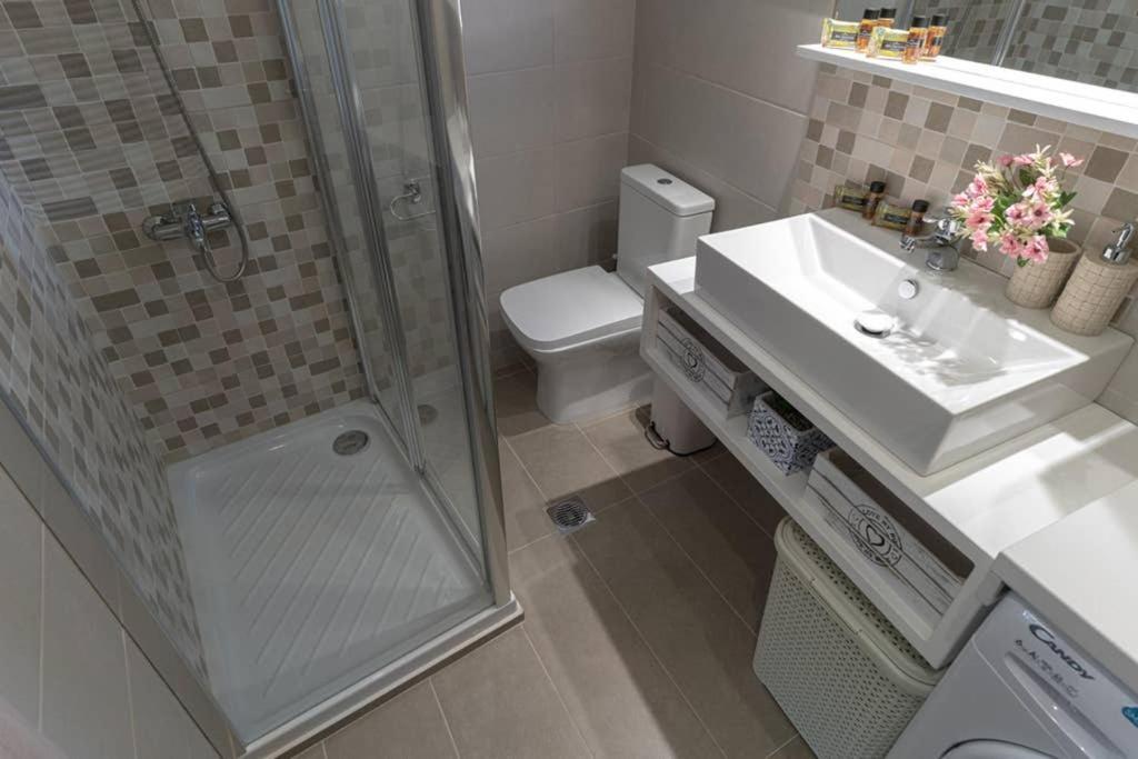Anna Apartment *